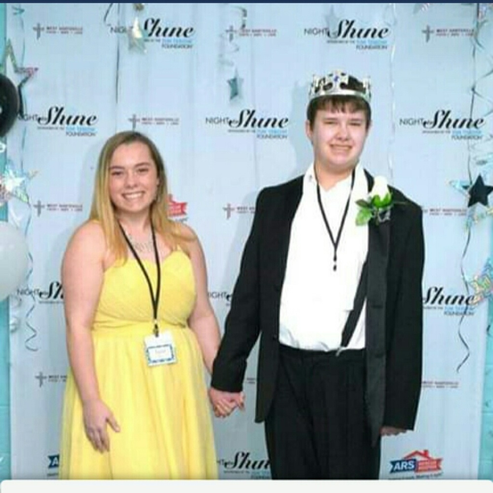 Meet your Posher, Taylor